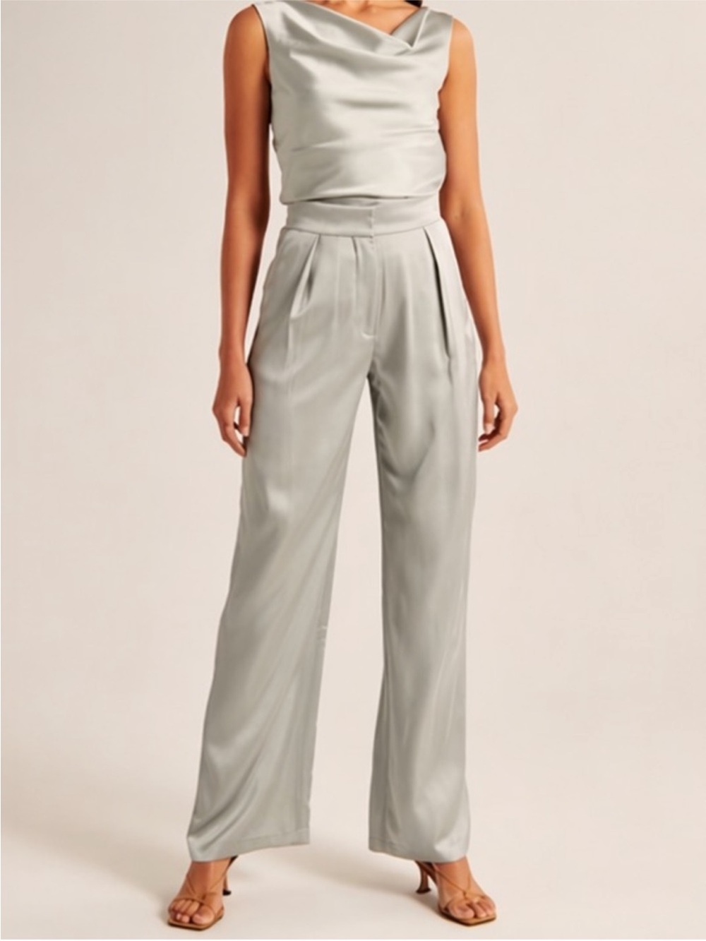 ABERCROMBIE & FITCH Satin Wide Leg Pants Sage Size 28/6